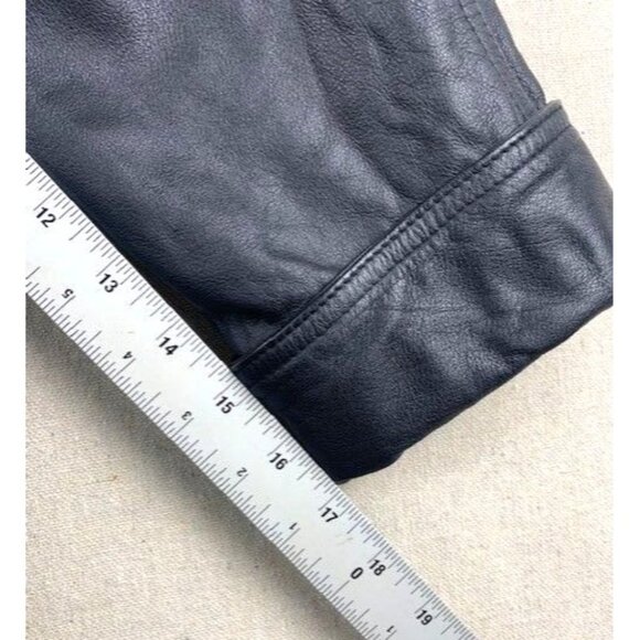 Wilsons Black Leather Belted Jacket Women's Medium with Thinsulate Lining Vtg - Picture 13 of 16